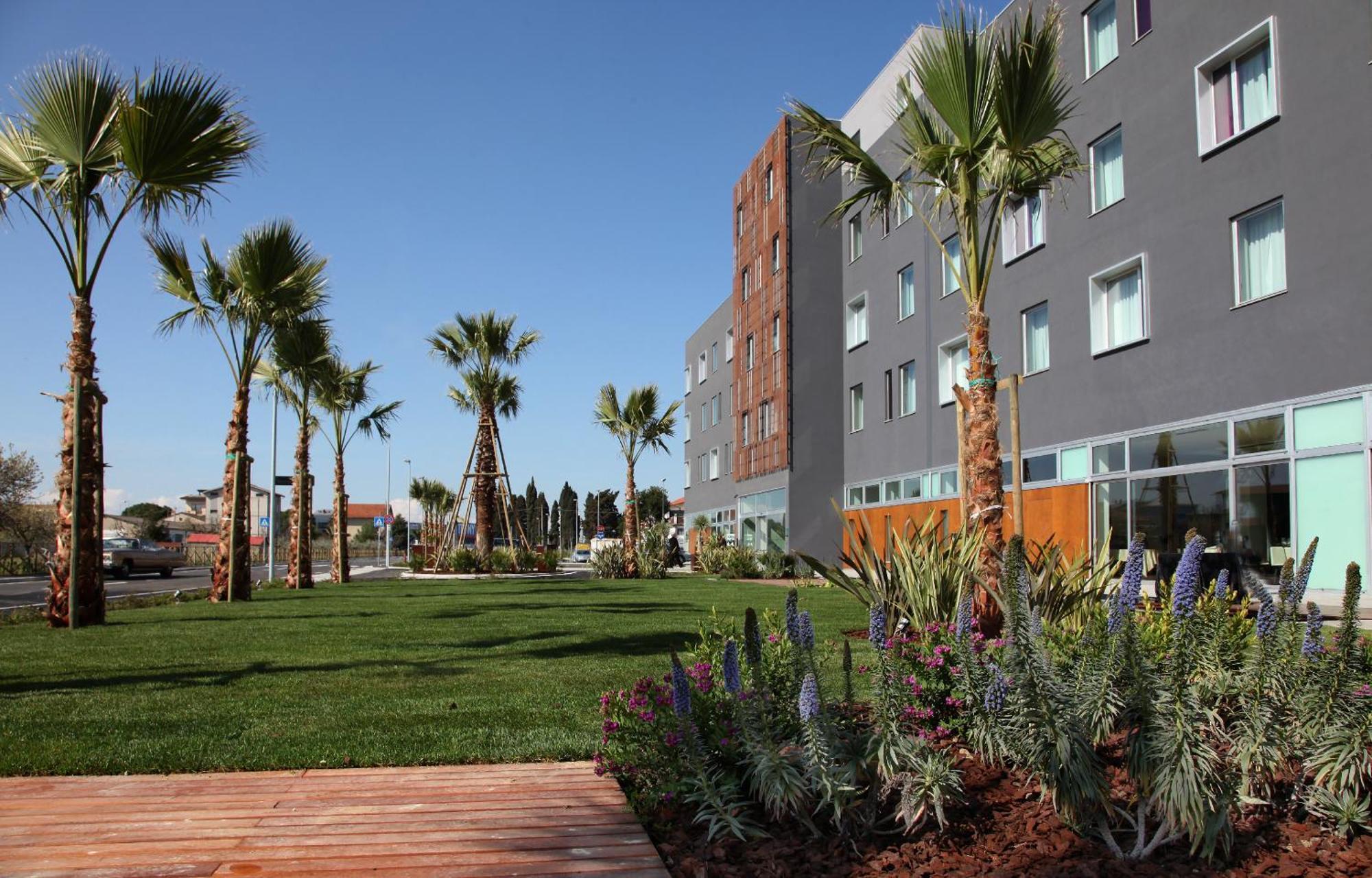 Cosmopolitan Hotel Civitanova Marche Exterior foto